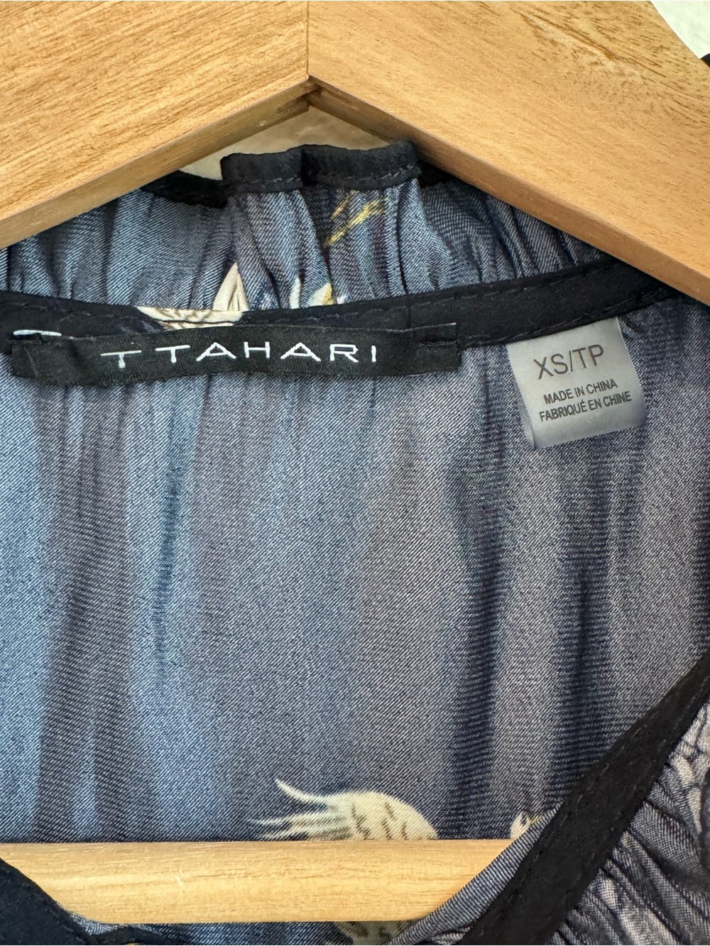 T Tahari Navy Crane Print Button Blouse with Ruffle Sleeves | Size XS - Picture 3 of 8